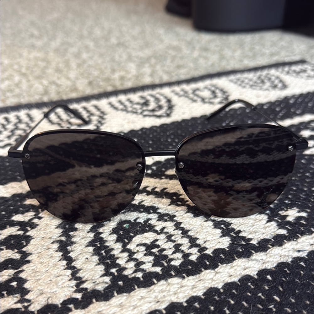 Yves Saint Laurent Black Sunglasses Modern Design (Never Worn)